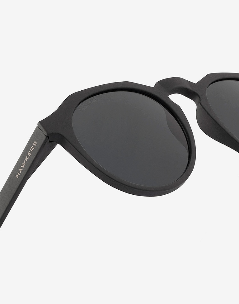 Sunglasses Hawkers CARBON BLACK - DARK WARWICK