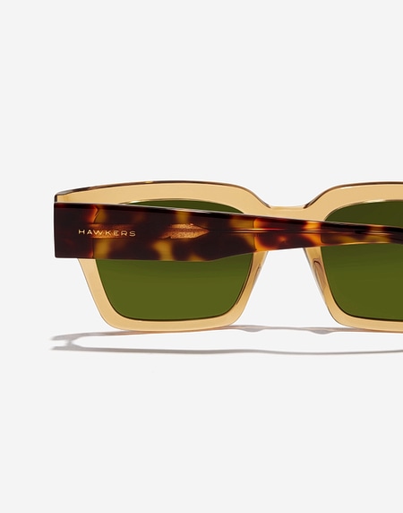 Sunglasses Hawkers MATE - MUSTARD JUNIPER ECO