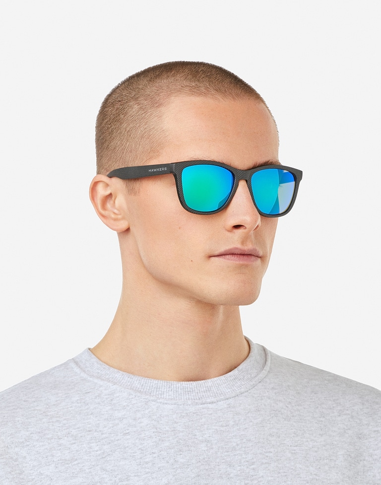 Sunglasses Hawkers CARBONO - EMERALD ONE