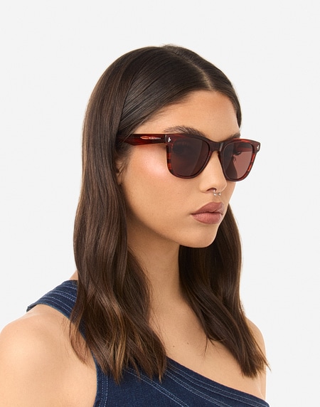 Sunglasses Hawkers ONE PAIR - LAVA ROSEWOOD