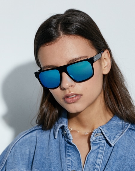 Sunglasses Hawkers CHEEDO - DIAMOND BLUE FUSION