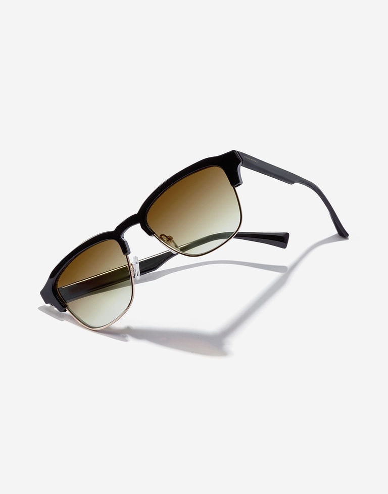 Sunglasses Hawkers NEW CLASSIC - BROWN