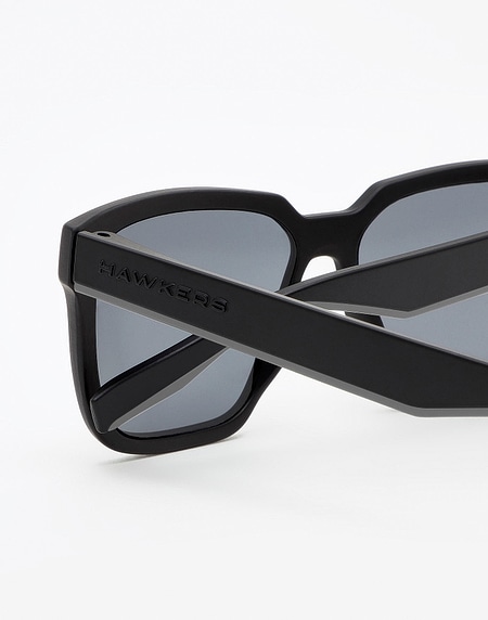 Lentes de sol Hawkers CARBON BLACK - CHROME MOTION