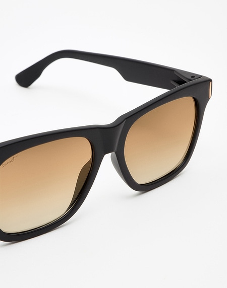 Nos Lunettes de Soleil Hawkers CARBON BLACK - GOLD SUNSET