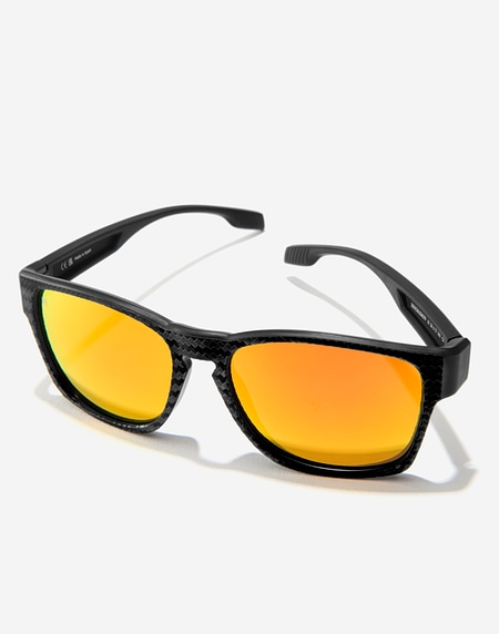 Sunglasses Hawkers CORE RAW CARBON FIBER - POLARIZED BLACK DAYLIGHT