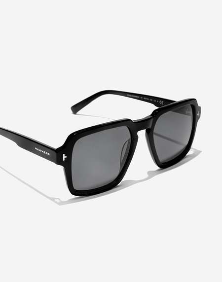 Lentes de sol Hawkers LASH - POLARIZED BLACK DARK