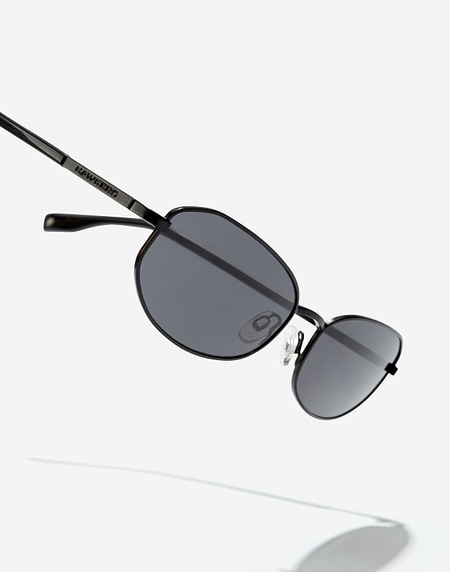Occhiali da sole Hawkers AMERICANO - BLACK DARK