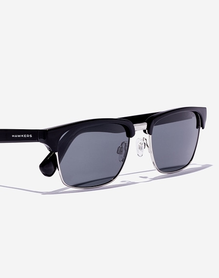 Sunglasses Hawkers CLASSIC VALMONT - POLARIZED BLACK GREY