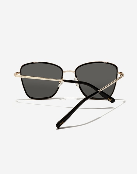 Nos Lunettes de Soleil Hawkers CHILL - POLARIZED BLACK DARK