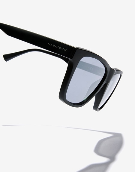 Sunglasses Hawkers ONE LS RAW - BLACK CHROME