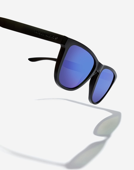 Sunglasses Hawkers ONE RAW - BLACK SKY