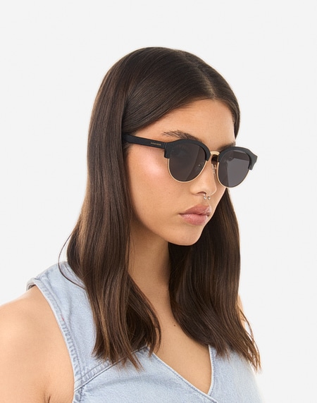 Sunglasses Hawkers CLASSIC ROUNDED - POLARIZED GOLD DARK