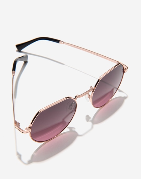 Sunglasses Hawkers AURA - ROSE GOLD BLACK TO PINK