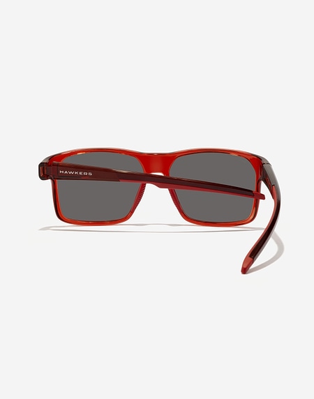 Lentes de sol Hawkers TRACK - POLARIZED RED DARK