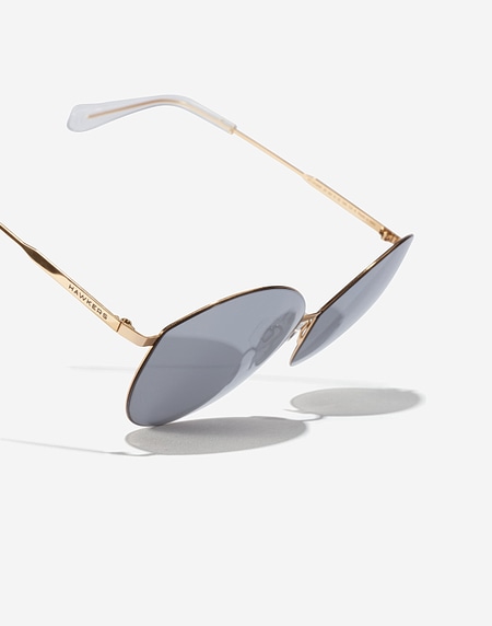 Sunglasses Hawkers GOLD CHROME BESSIE
