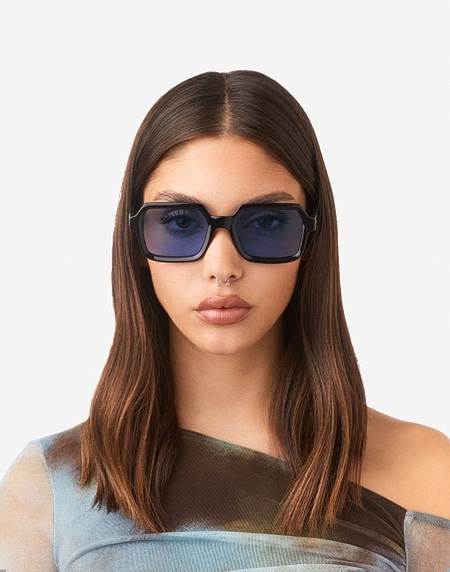 Nos Lunettes de Soleil Hawkers MINIMAL MAX - BLACK BLUEBERRY