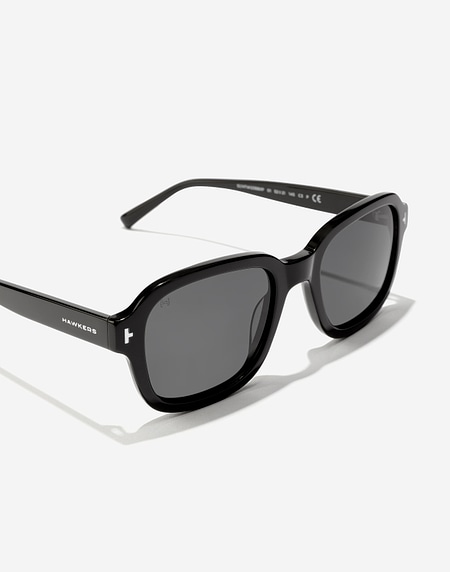 &Gamma;&upsilon;&alpha;&lambda;&iota;ά &eta;&lambda;ί&omicron;&upsilon; Hawkers TWIST - POLARIZED BLACK DARK