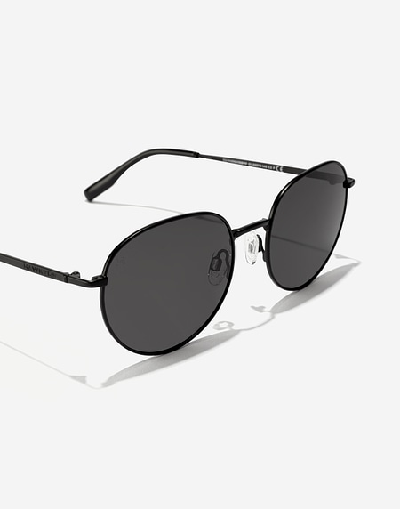 Sunglasses Hawkers VENT - POLARIZED BLACK DARK
