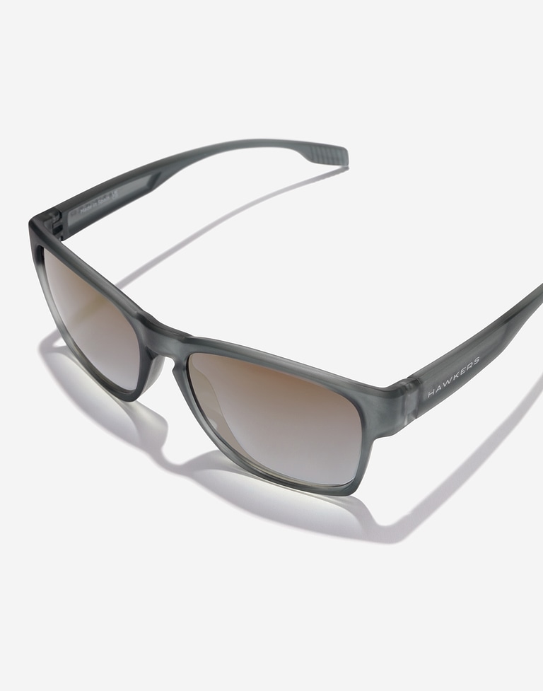 Gafas de sol Hawkers CORE RAW - GREY BLUE GOLD