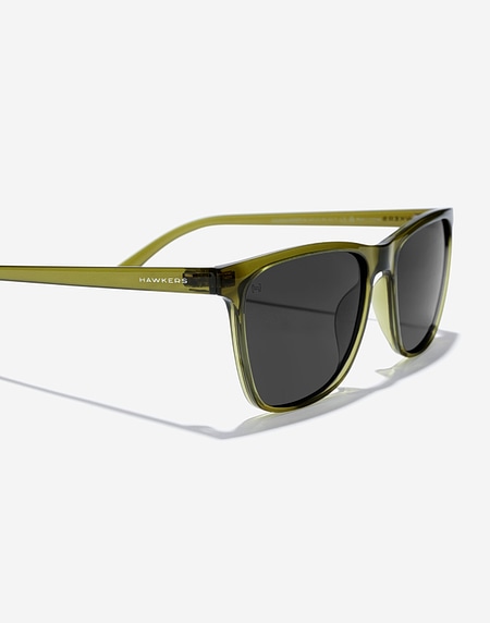 Sunglasses Hawkers WAVE - POLARIZED GREEN DARK