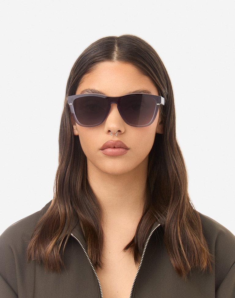 Sunglasses Hawkers ONE DREAM - CRYSTAL GREY