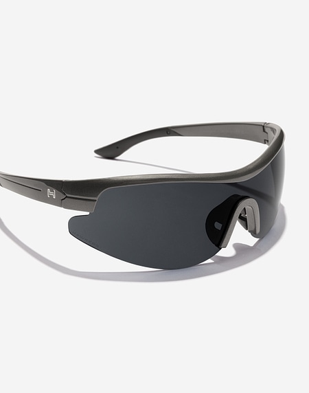 Sunglasses Hawkers ACTIVE - METALLIC GUN BLUE