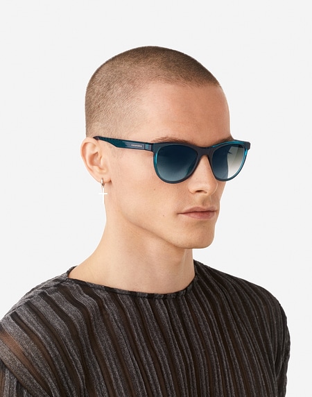 Sunglasses Hawkers TRAIL - NAVY BLUE INDIGO