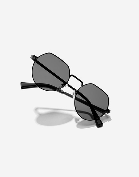 Sunglasses Hawkers AURA - BLACK