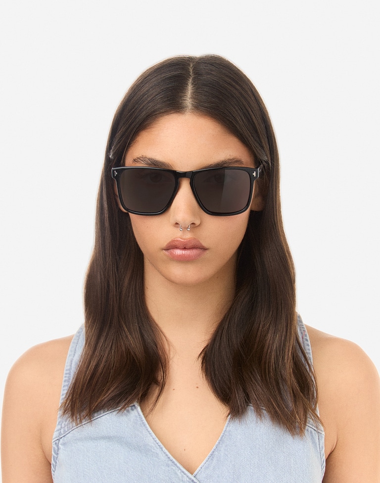 Nos Lunettes de Soleil Hawkers DUST - POLARIZED BLACK DARK