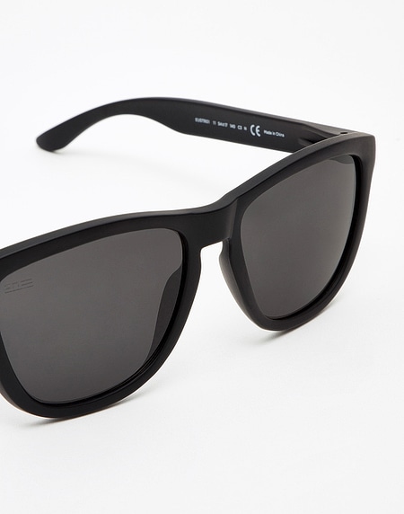 Sunglasses Hawkers CARBON BLACK DARK ONE
