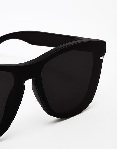 Sunglasses Hawkers DARK ONE VENM HYBRID