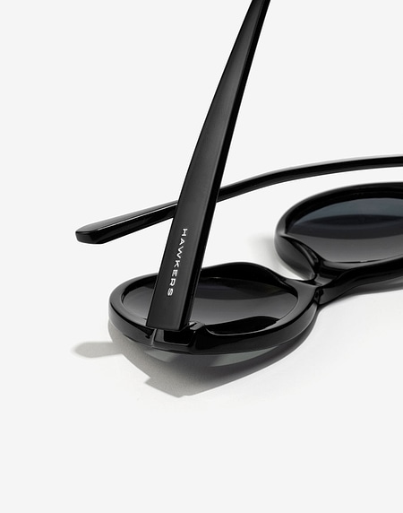 Sunglasses Hawkers DIVINE - POLARIZED BLACK