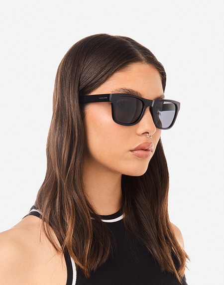 Sunglasses Hawkers TOX - POLARIZED BLACK