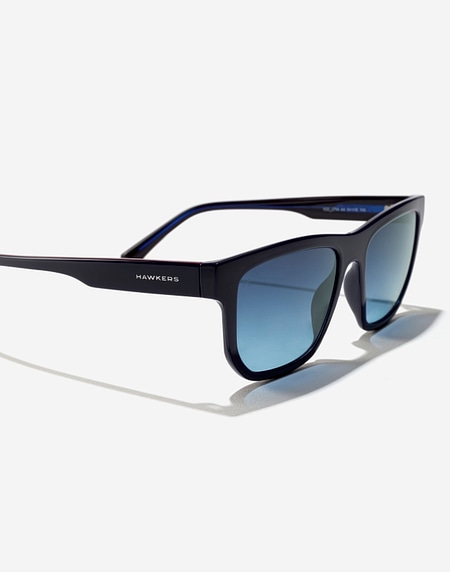 Sunglasses Hawkers MARS - DARK BLUE INDIGO ECO