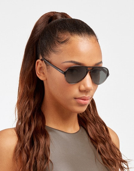 Sunglasses Hawkers SOUTH BEACH - POLARIZED BLACK GREY
