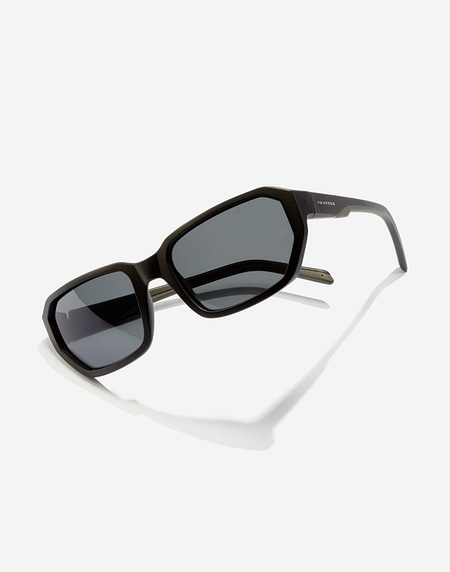 Sunglasses Hawkers BOLT - POLARIZED BLACK DARK
