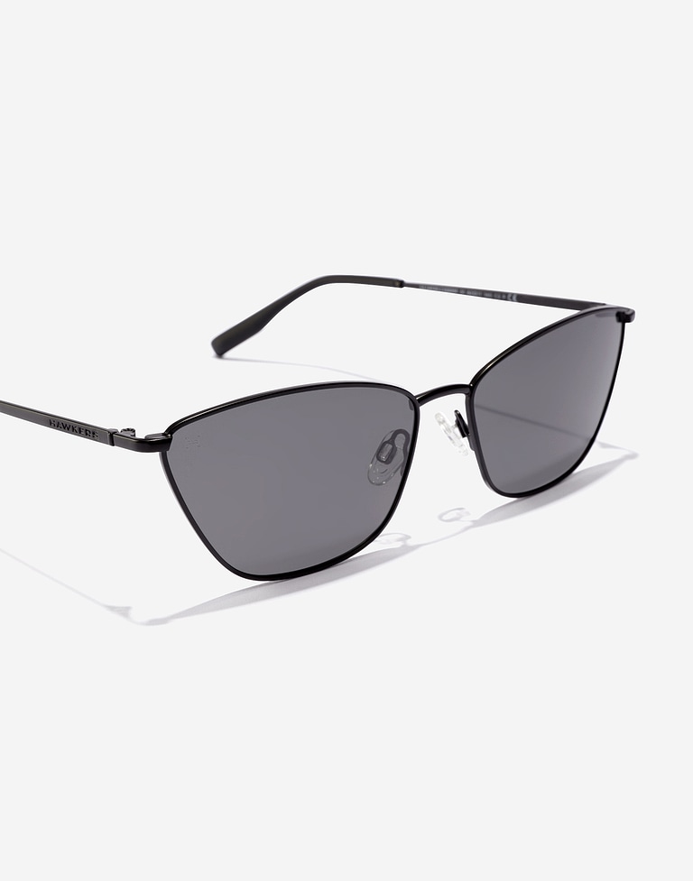 Sunglasses Hawkers FRESH - POLARIZED BLACK DARK