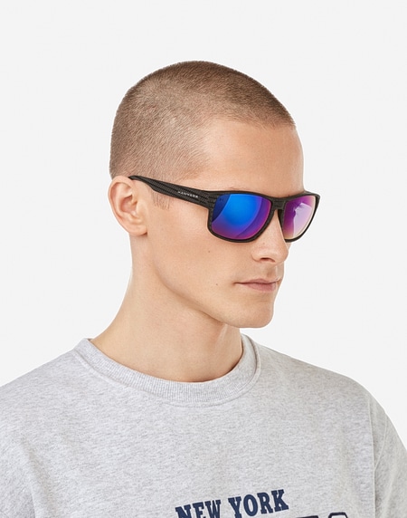 Sunglasses Hawkers FASTER RAW CARBON FIBER - BLACK SKY