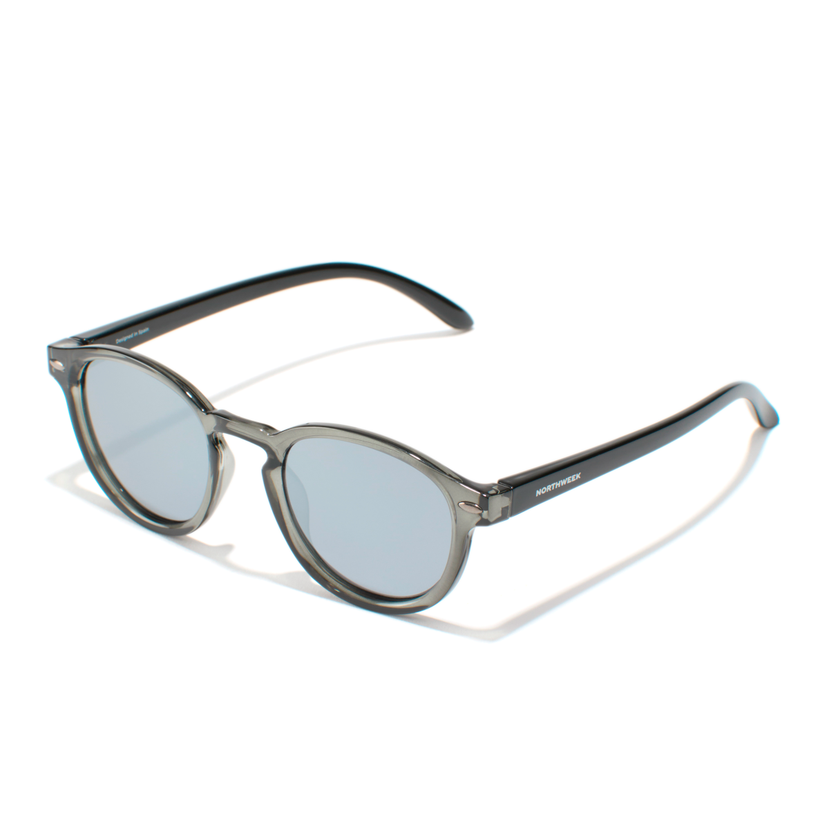 Photo Nos Lunettes de Soleil Hawkers Aruba - Polarized Grey Blue Chrome