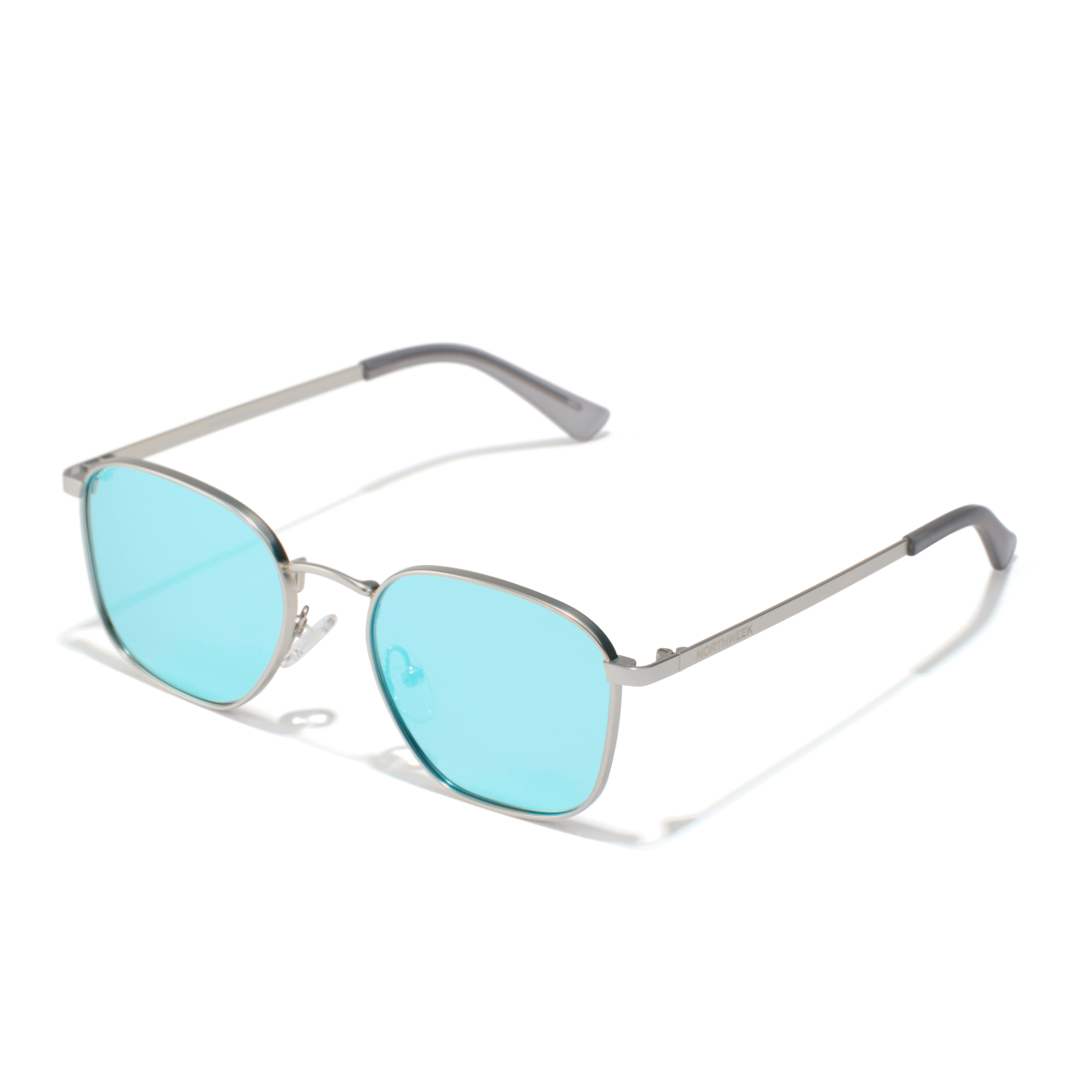 Photo Nos Lunettes de Soleil Hawkers Swift - Polarized Silver Blue Chrome
